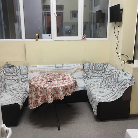 лидер хаус Хостел Варна